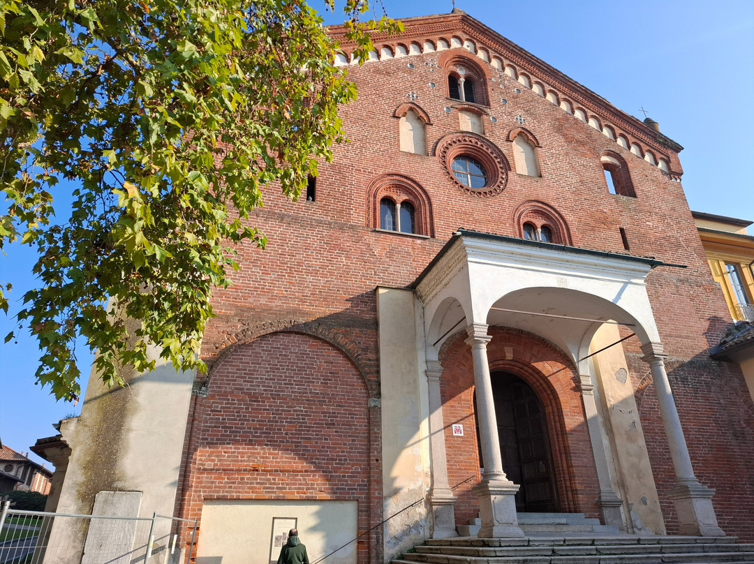 Abbazia Santa Maria di Morimondo-Morimondo必去景点