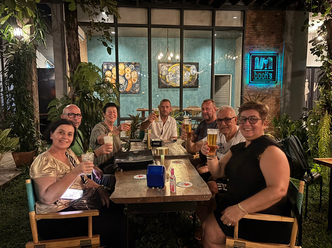 Book's Cafe & Bistro Chiangrai