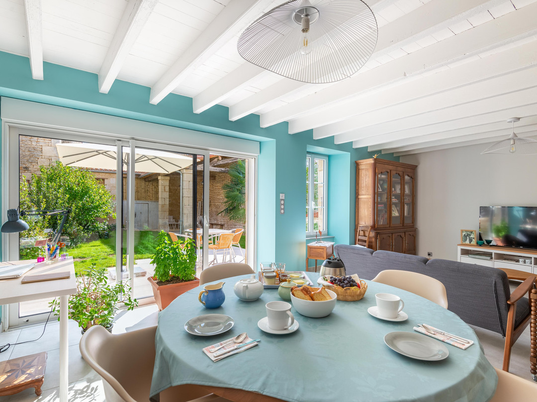 Saint-Martin-de-Fraigneau酒店住宿-Rêves d'Autise