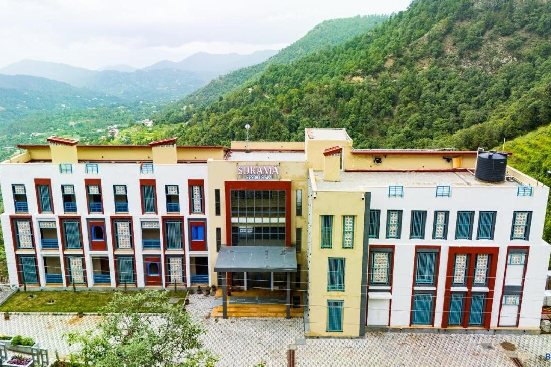 Sukama Resort & Spa