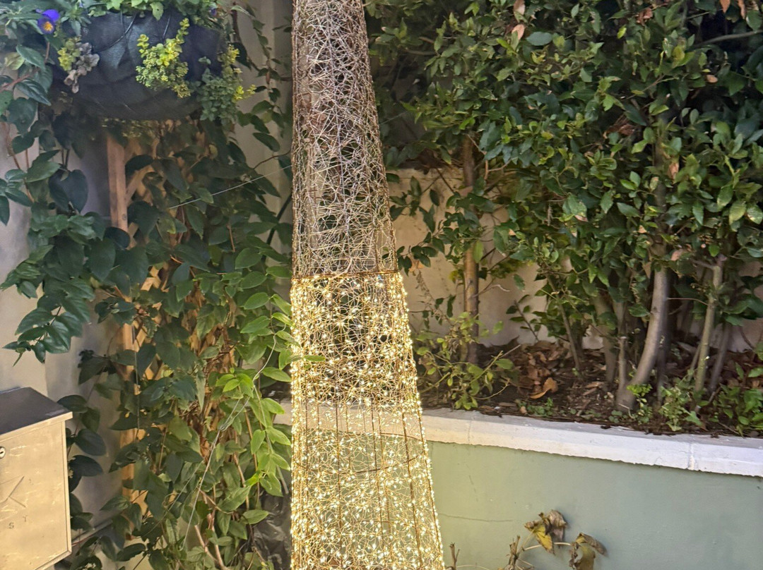 The New Ocean Hotel主图