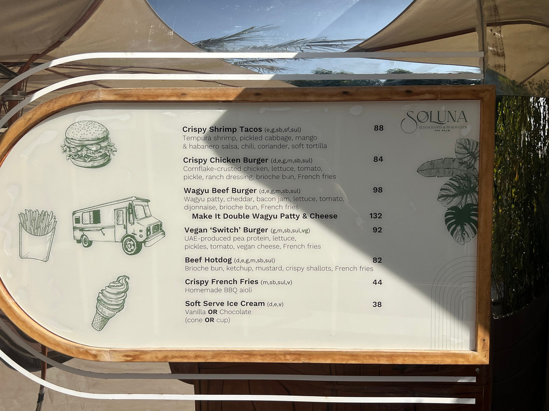 Soluna Restaurants & Beach Club-迪拜必去景点