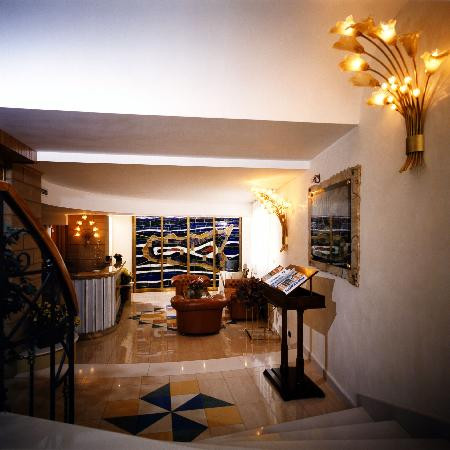 Alessi Palace Hotel主图