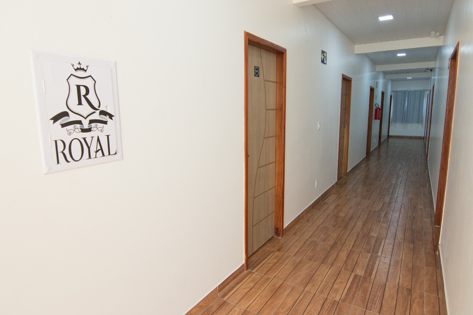 Royal Hotel & Gastronomia-浴室