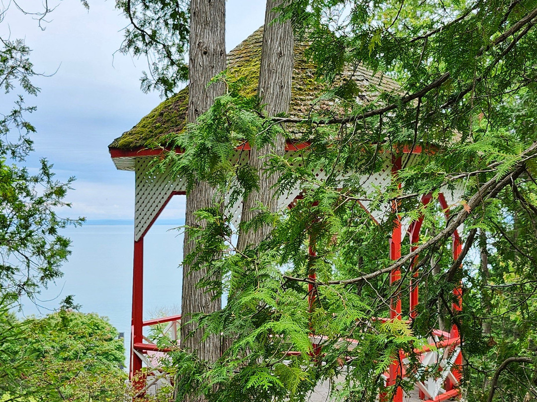 Domaine Forget-Saint-Irenee必去景点