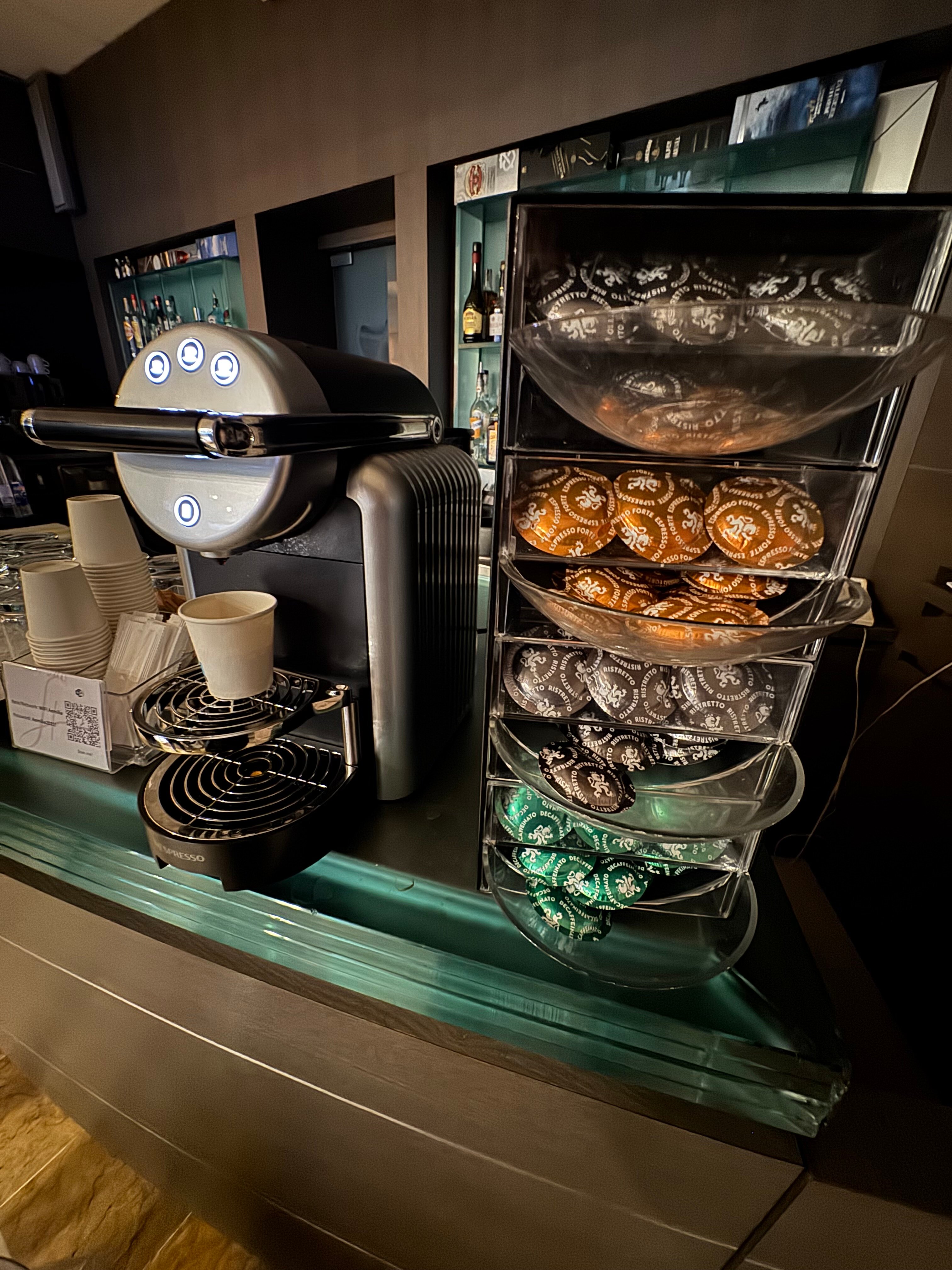 亚米利亚酒店-官方