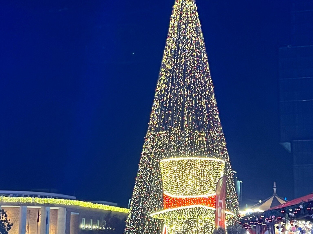 Skanderbeg Square-地拉那必去景点