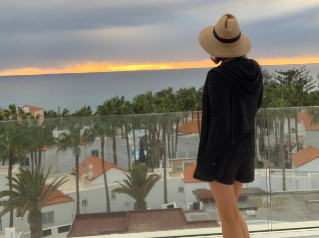 Calm Beach Apartments
