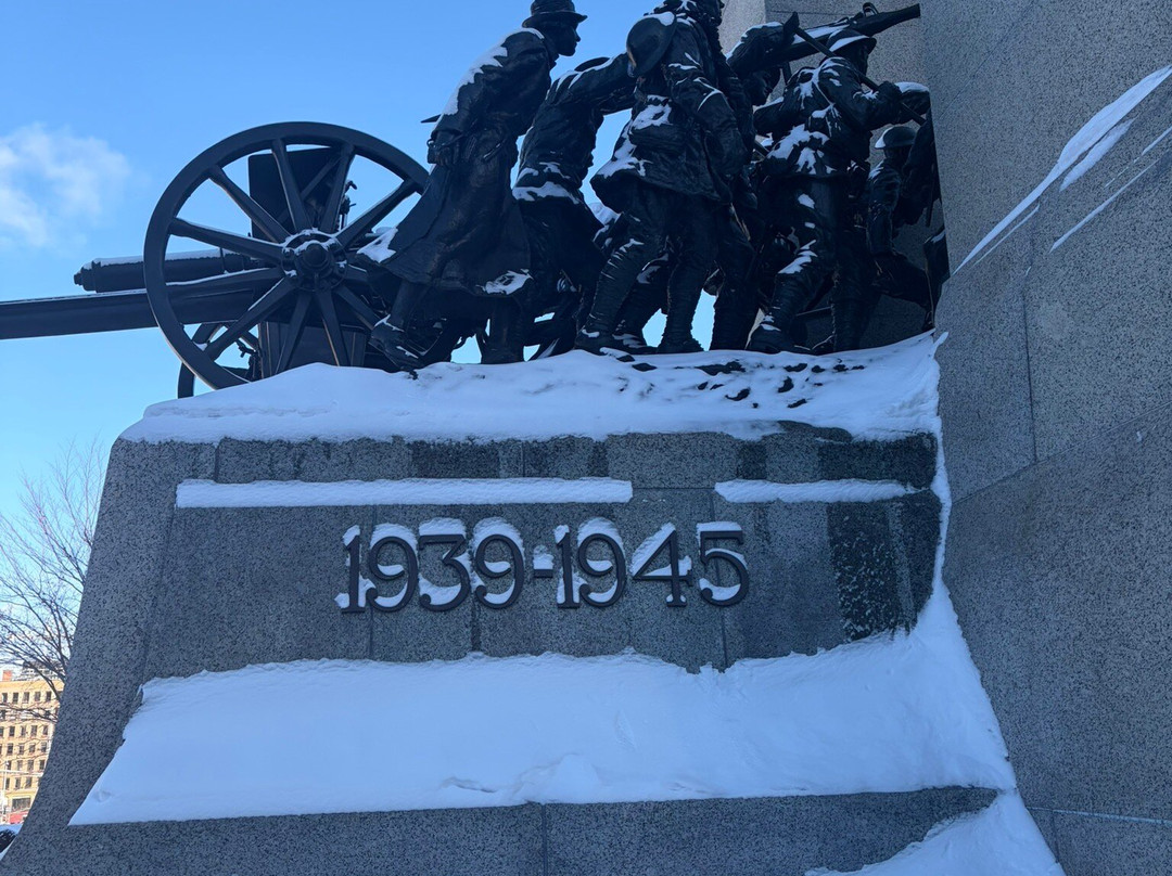 National War Memorial-渥太华必去景点