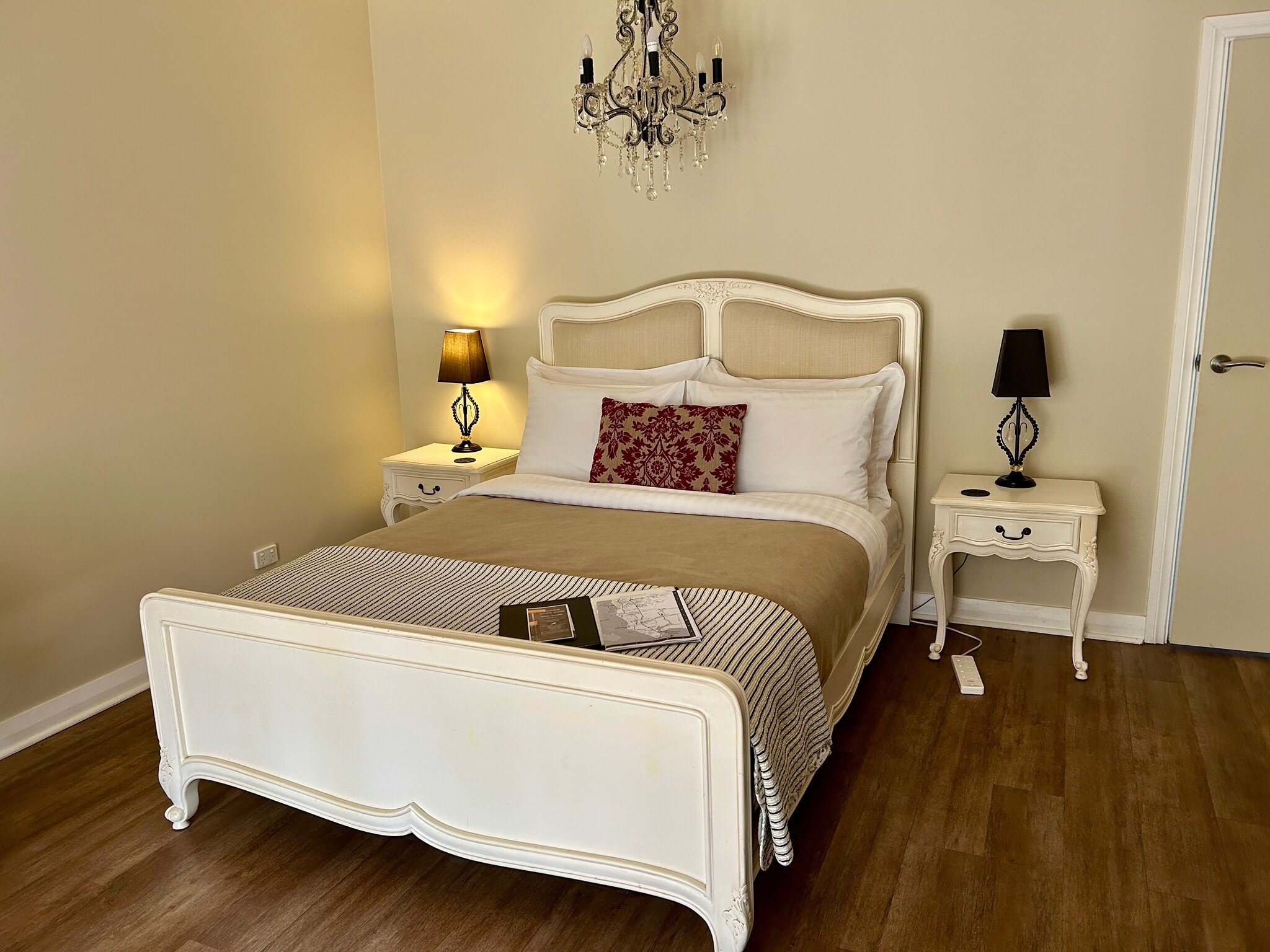 Llewellin's Guest House-官方