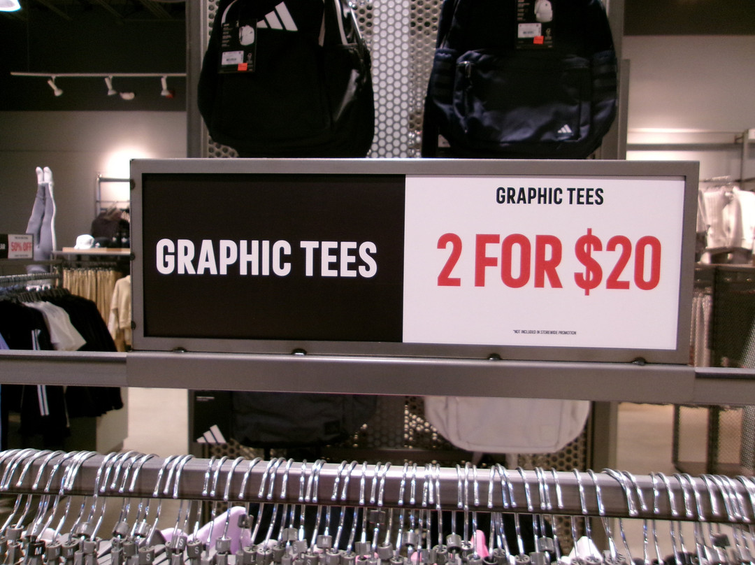 Adidas Outlet Store-Kittery必去景点