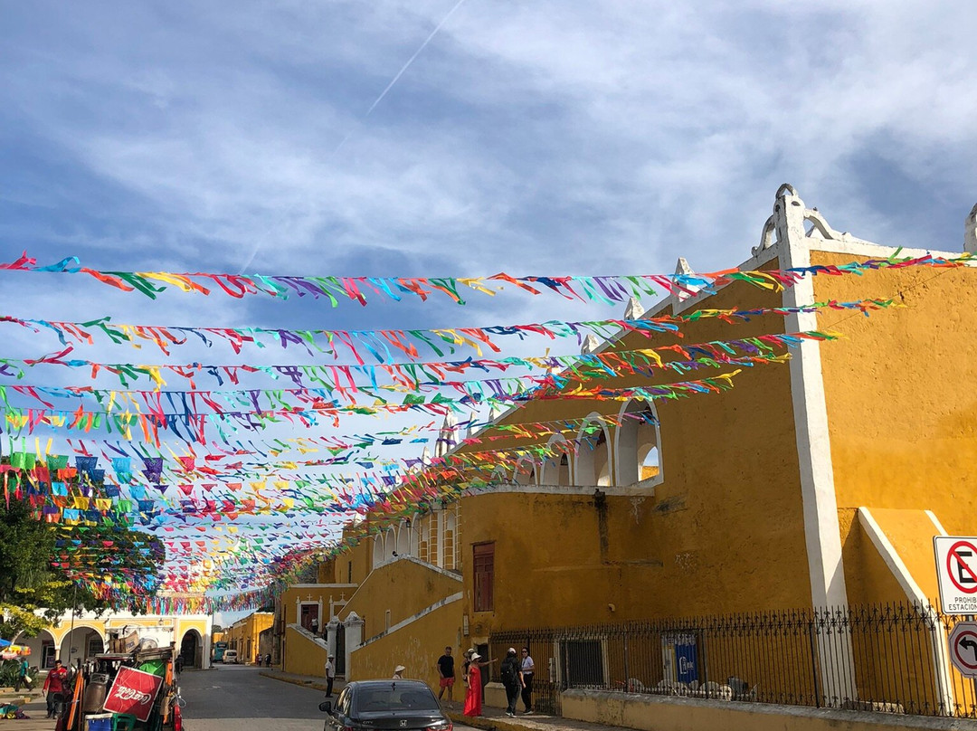 Plaza Izamal-Izamal必去景点