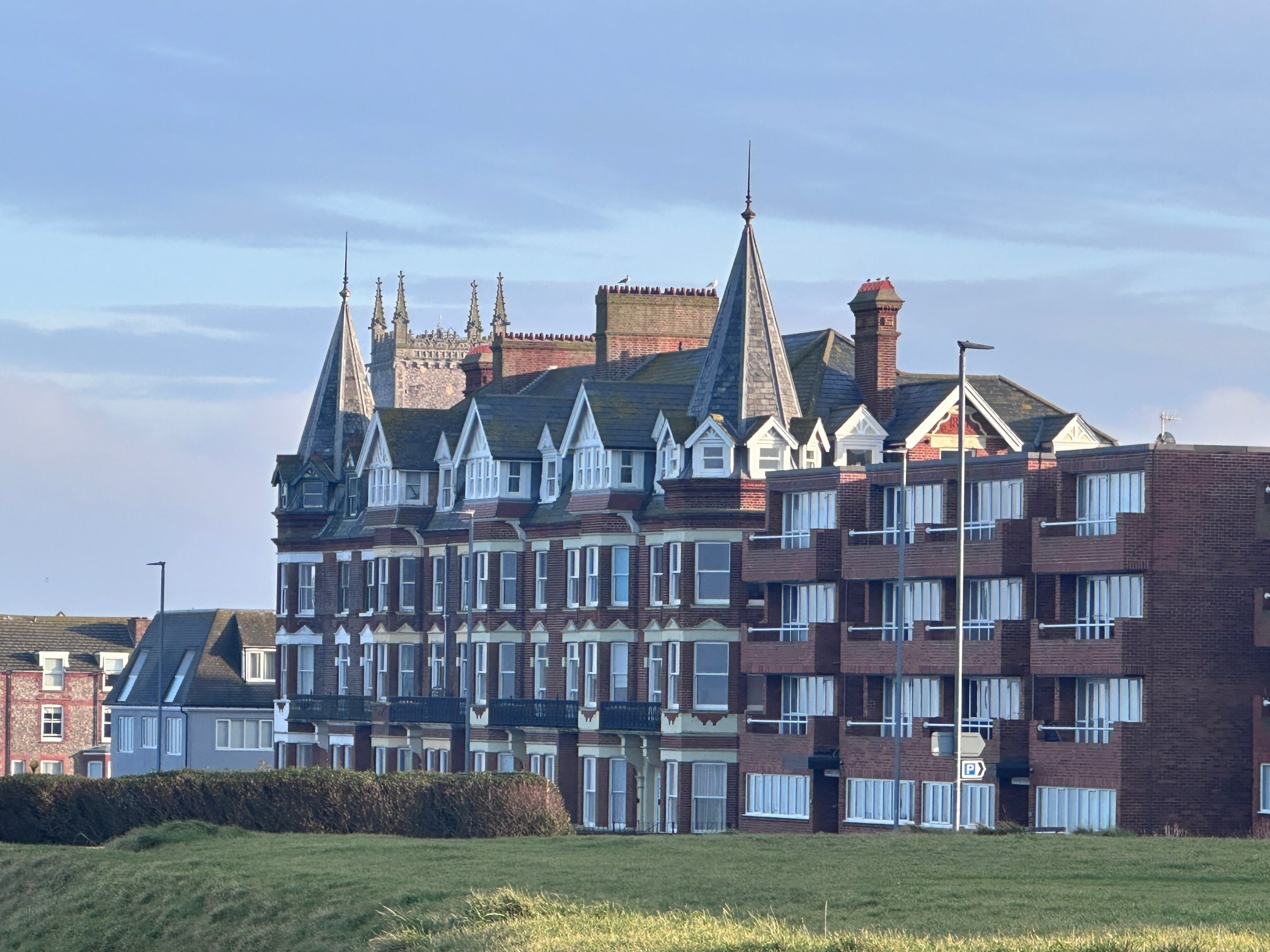 The Cliftonville-官方