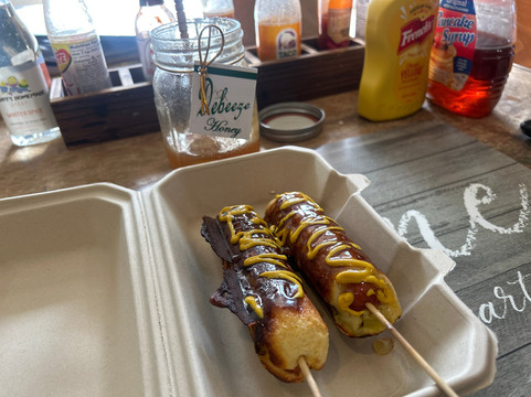 Fun & Funky Art Gallery and Gifts-Bailey必去景点