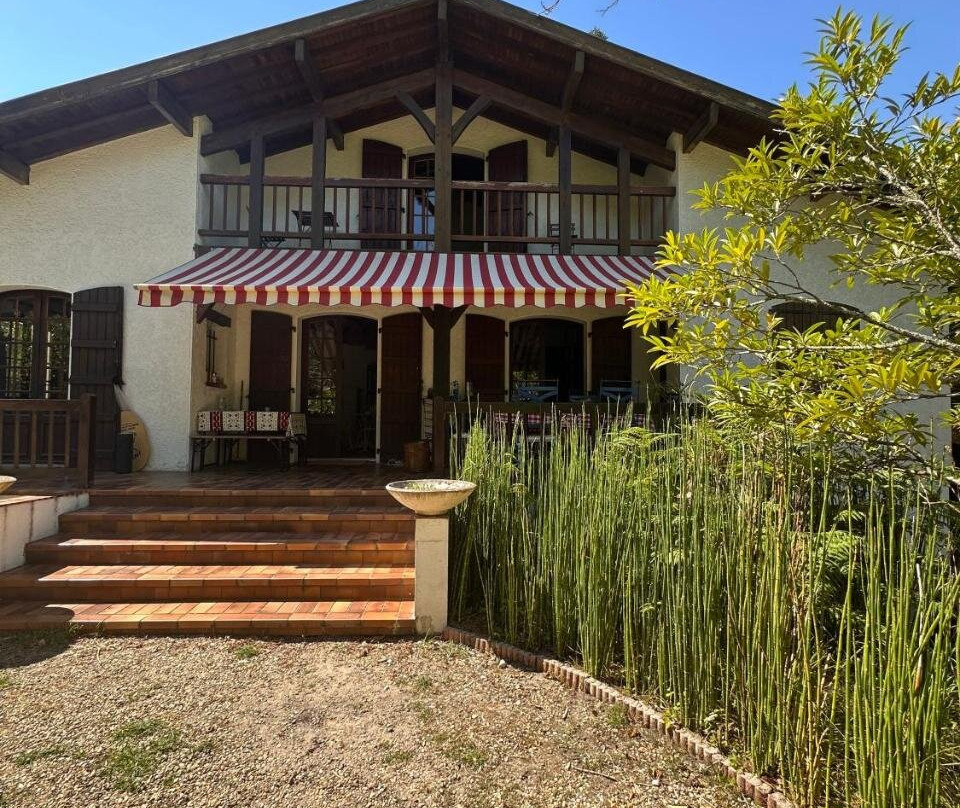 Yacumama Guesthouse