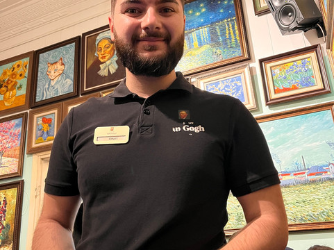 梵高咖啡馆-阿尔勒必去景点