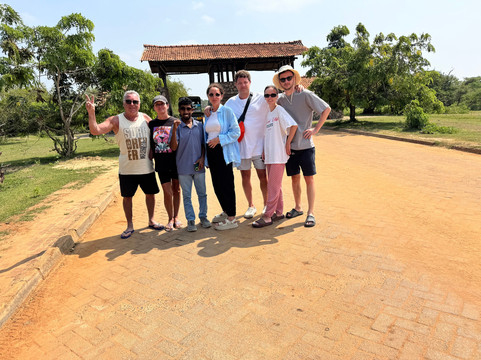 Karu Rent A Bike & Tours-加勒必去景点