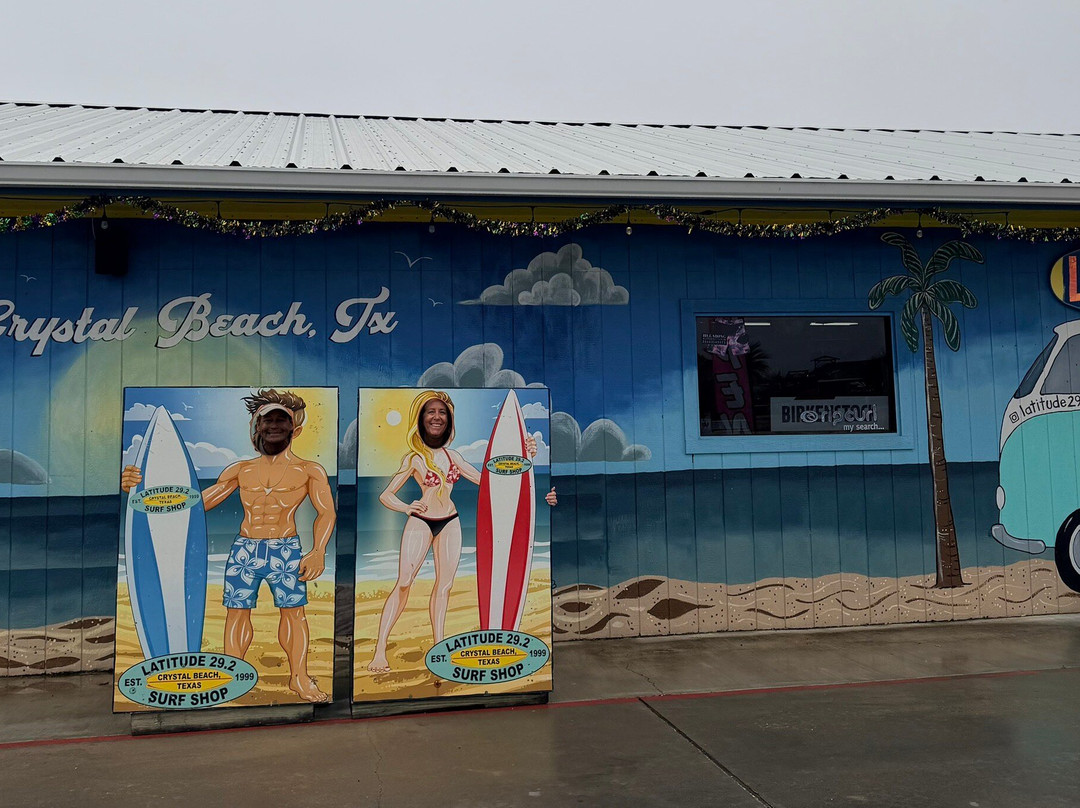 Latitude 29.2 Surf Shop-Crystal Beach必去景点