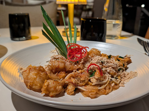 เอคโค่ - บาร์และครัว