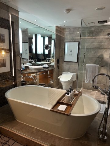 曼谷康莱德酒店-客卧