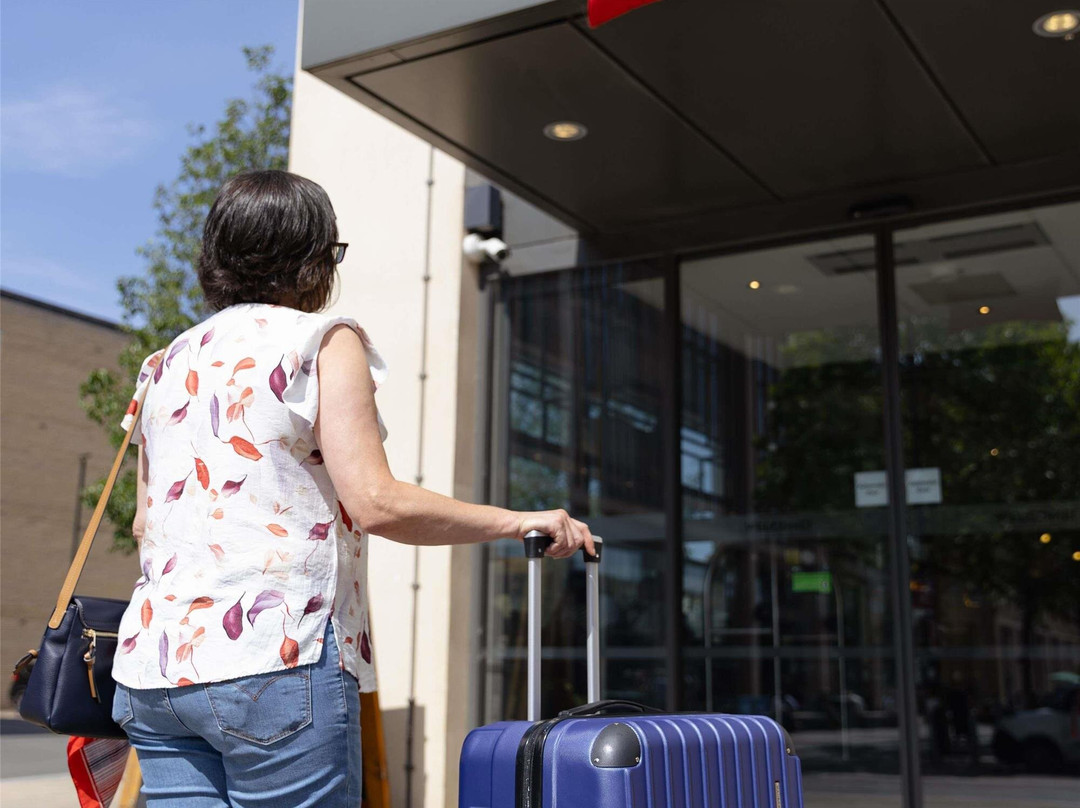 宜必思剑桥中央火车站酒店主图