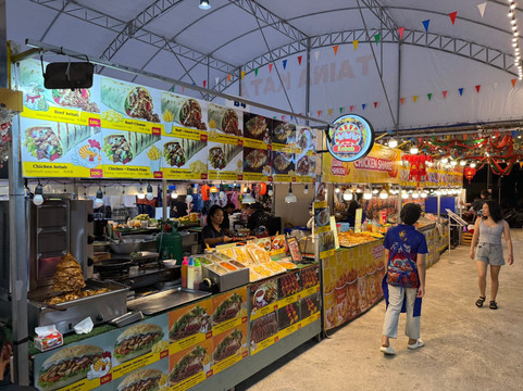 Kata Night Market-卡塔海滩必去景点