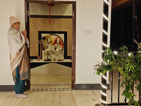 锡金派肯岩瑞温塔酒店主图