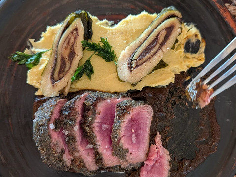 索亚酒店 - 限成人主图