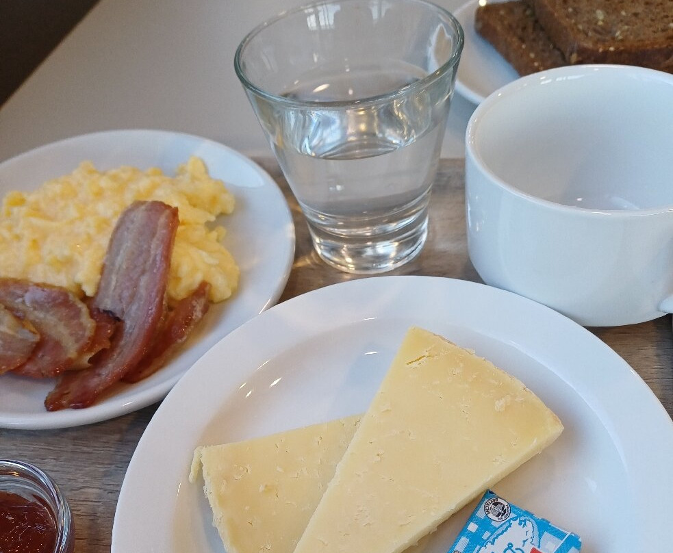 B&B酒店 里尔鲁贝城市校园火车站主图