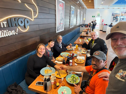 Ihop Plaza Minarete主图