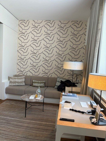 科尔蒂纳酒店主图