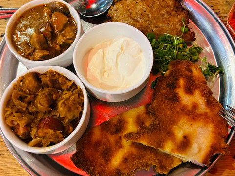 Mamuśka! Polish Kitchen and Bar