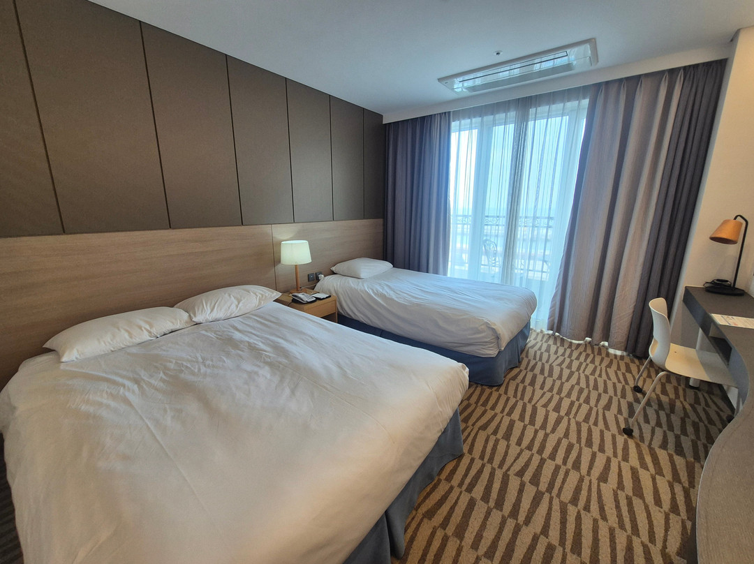 口哨云雀酒店济州