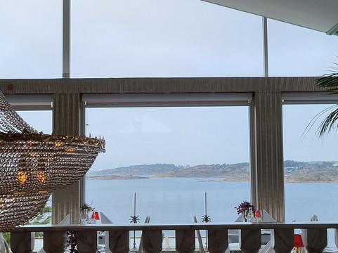 萨罗酒店及会议中心主图