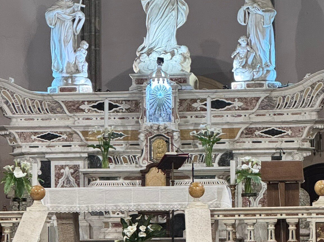 安格拉斯酒店主图