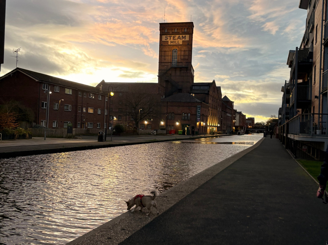 Moxy切斯特酒店主图