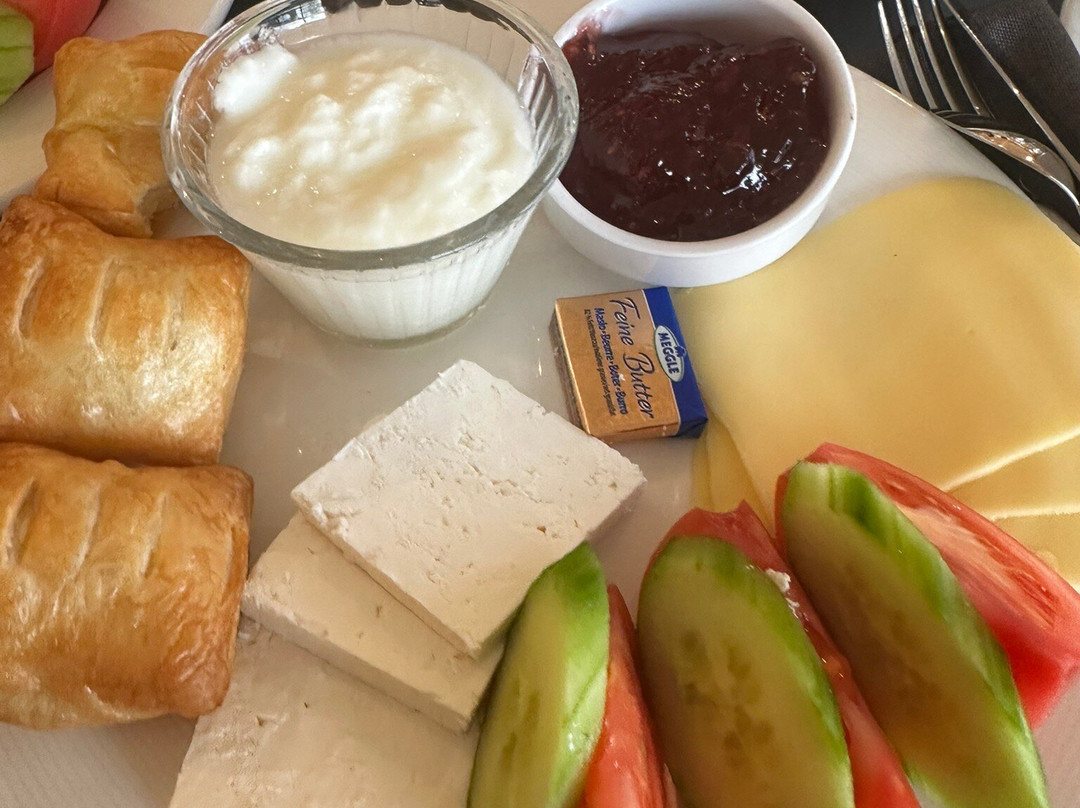 Landmark Creek Hotel Plovdiv主图