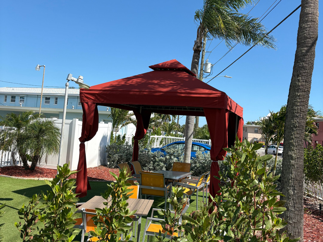 圣皮特海滩套房酒店主图