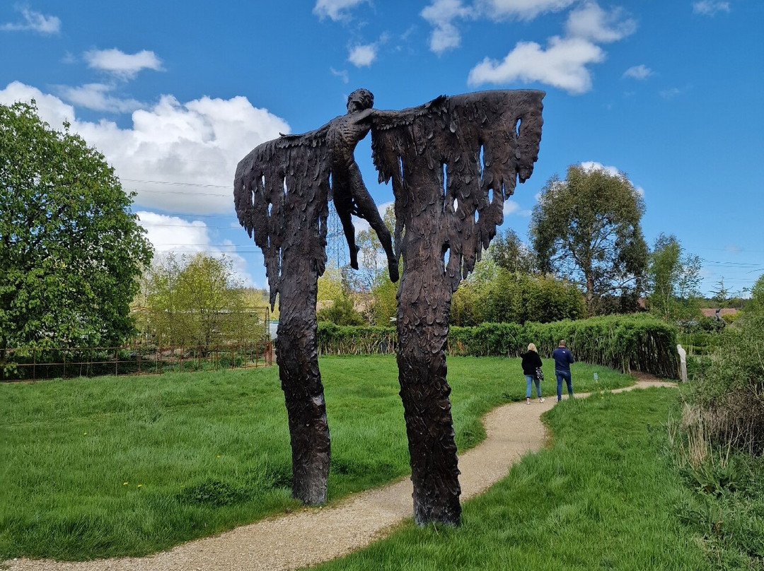 Sculpture By The Lakes-多切斯特必去景点
