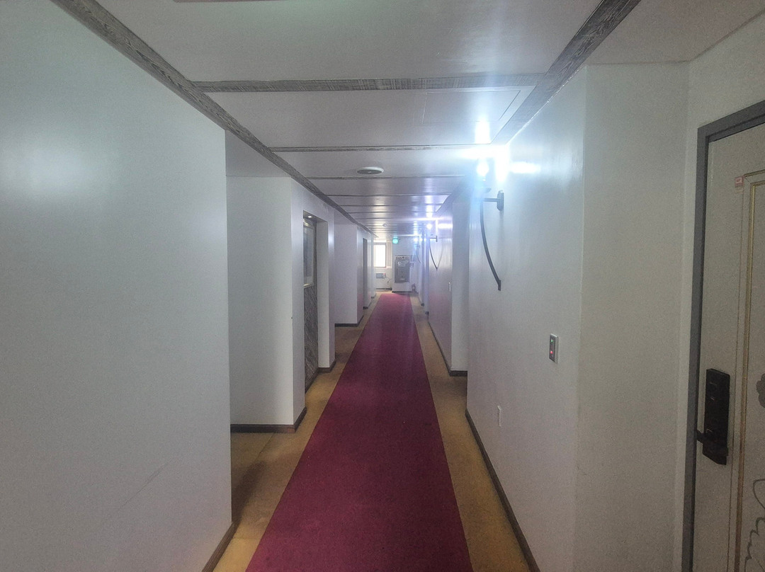 新维拉酒店主图
