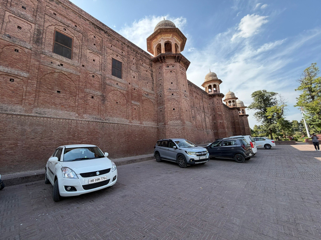 Sheikh Chehli Mausoleum-Kurukshetra必去景点