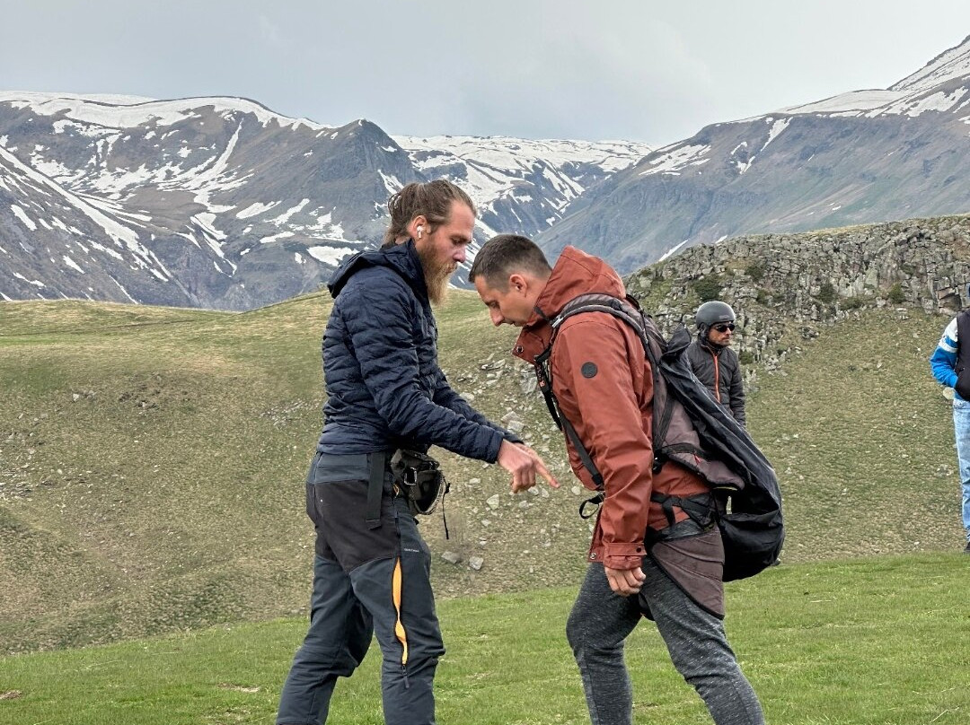 Paragliding in Georgia, Gudauri with SkyAtlantida-古道里必去景点
