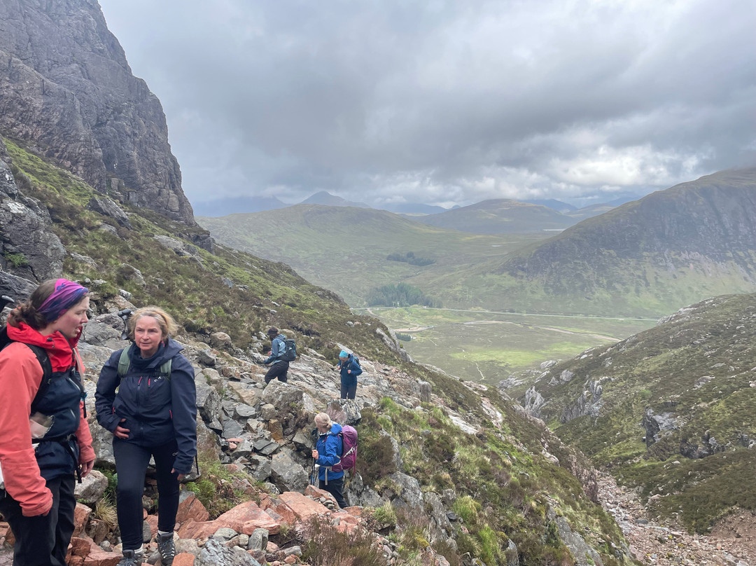 Girls on Hills-Glencoe Village必去景点