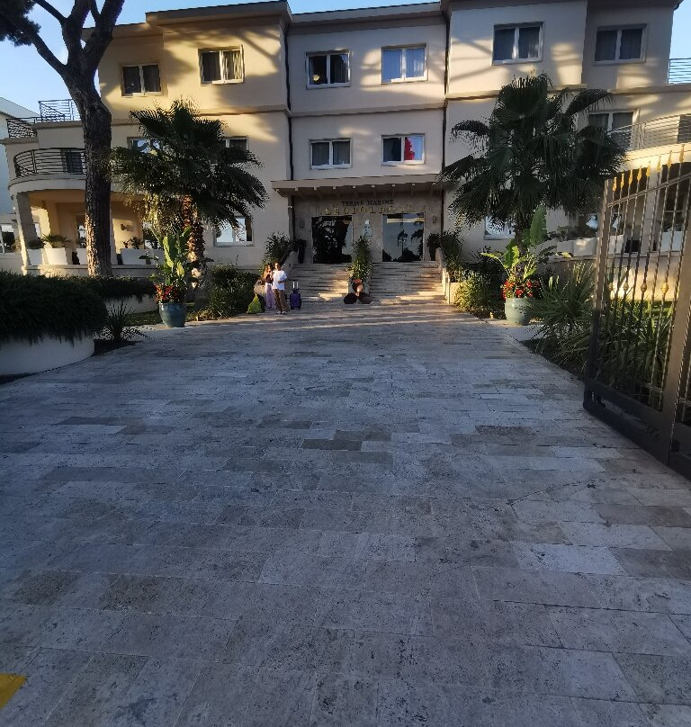 利奥波德二世温泉海洋酒店主图