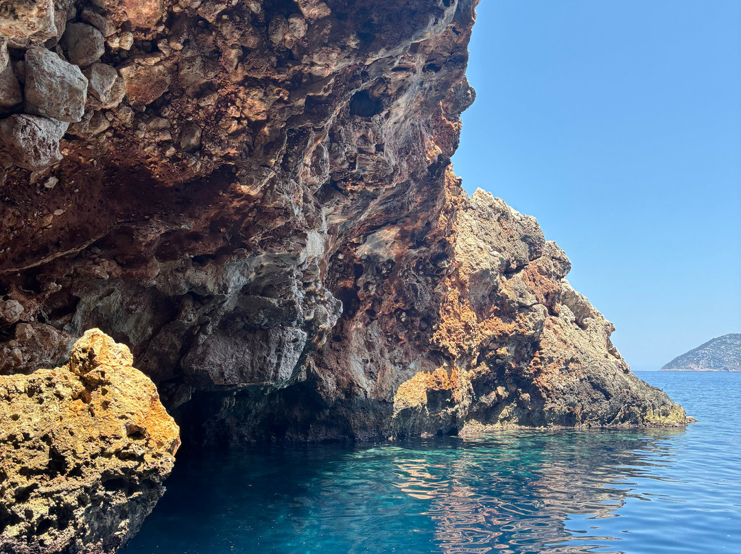 Kastellorizo Boat Tours & Rentals