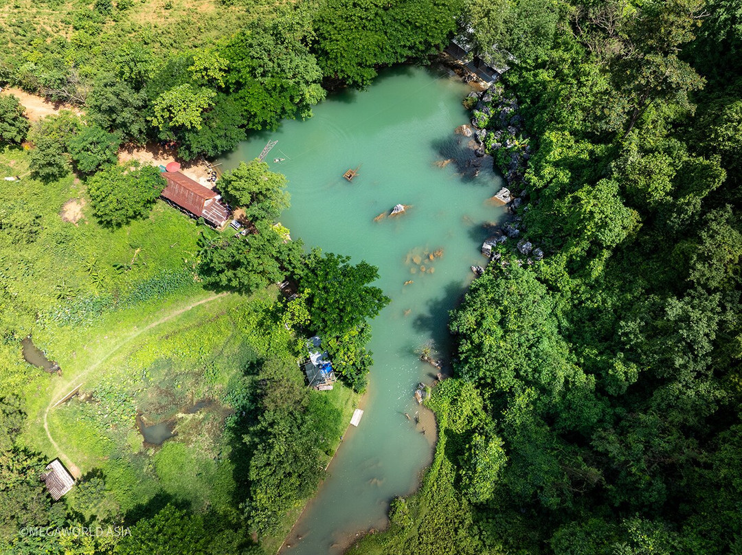 Blue Lagoon 4