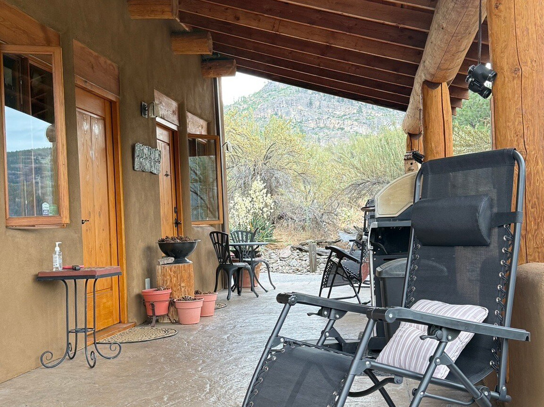 Bighorn Ridge Guest House主图