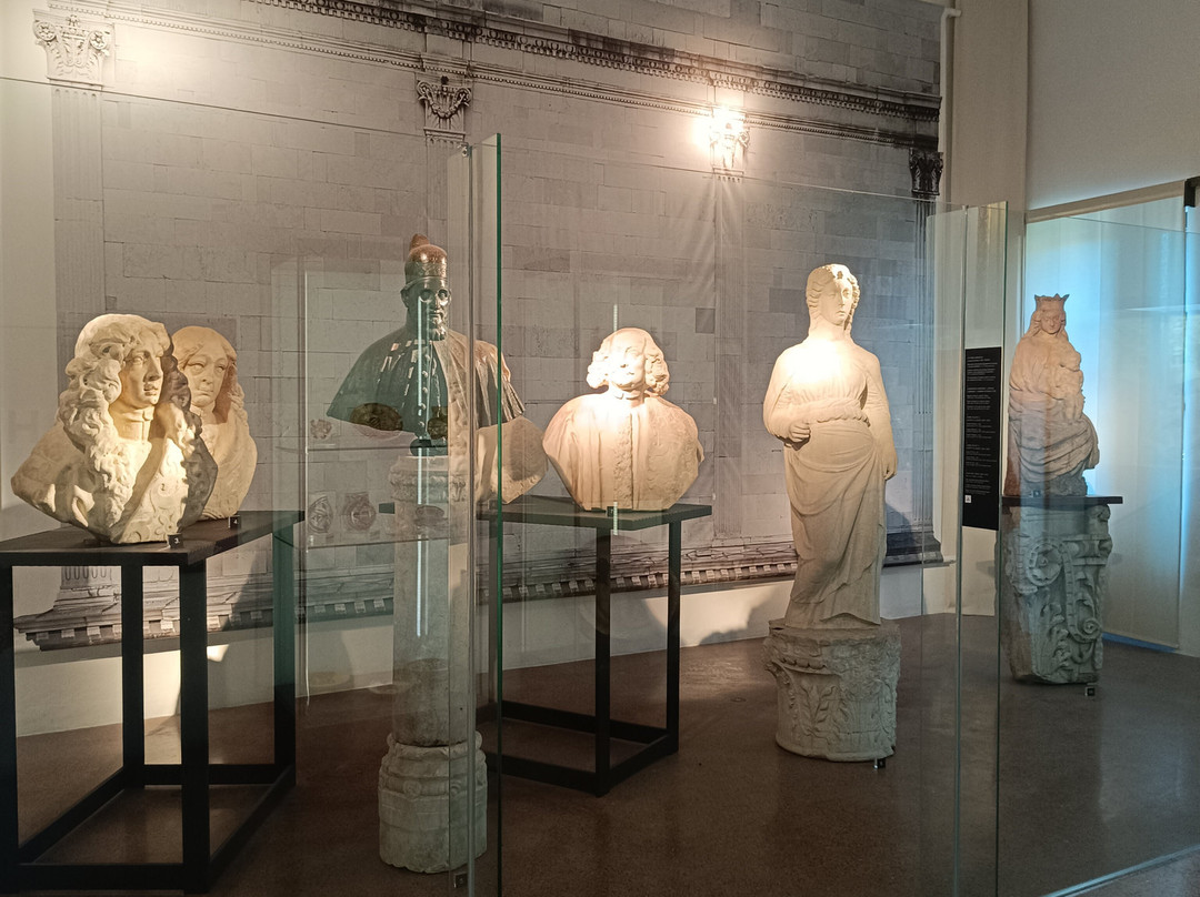 Koper Regional Museum-科佩尔必去景点