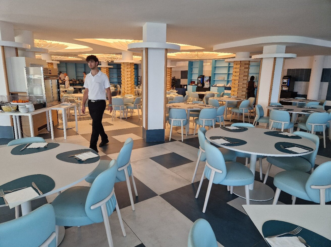 维拉吉欧斯特龙博利酒店主图