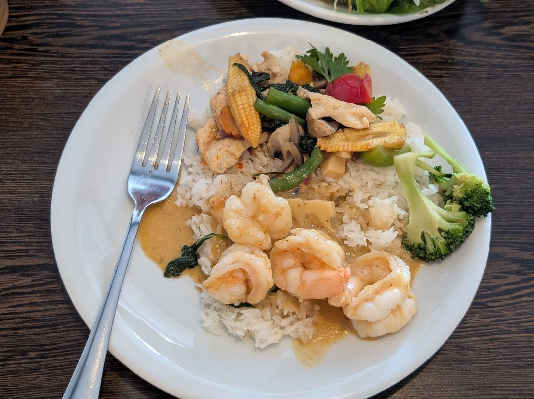 Dawinee Thai Restaurant